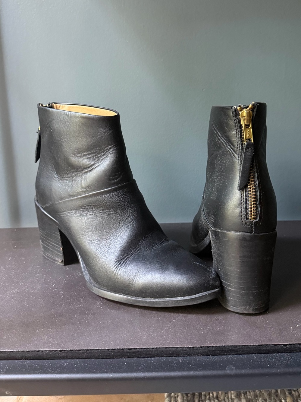 Nisolo Dari Black Leather Boots